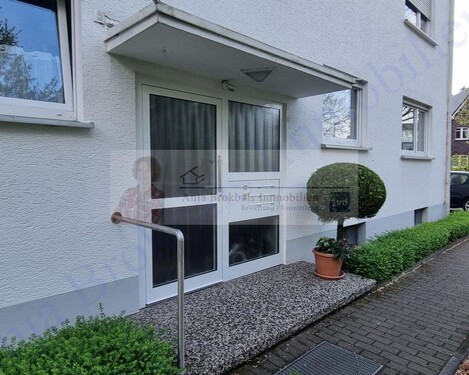 Gepflegtes Grundstück - 3 Zimmer 3- Zimmerwohnung in Gütersloh