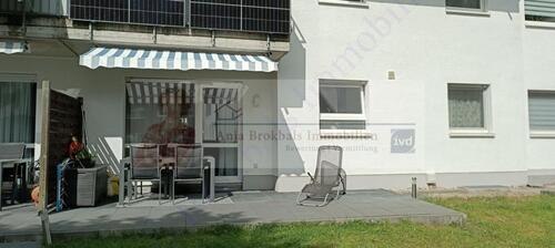 Terrasse mit Markise - 