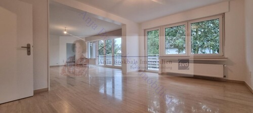 Essen - Wohnen - Balkonzimmer - 4.5 Zimmerwohnung mit 127,00 m&sup2; in Gütersloh zur Miete