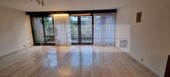 Große Fensterfront - 