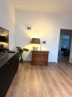 Wohnzimmer - 3 Zimmer Erdgeschoßwohnung zur Miete in Hirschaid