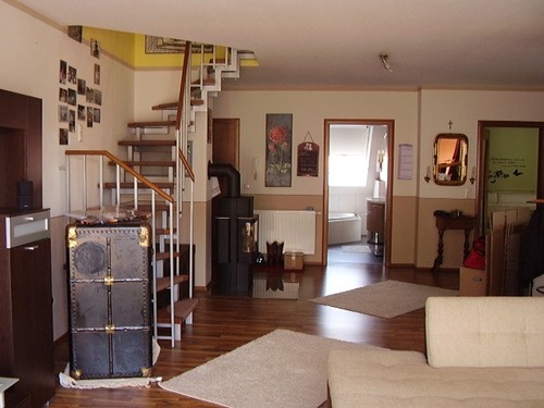 Wohnbereich - 4 Zimmer Maisonettenwohnung zum Kaufen in Hallstadt