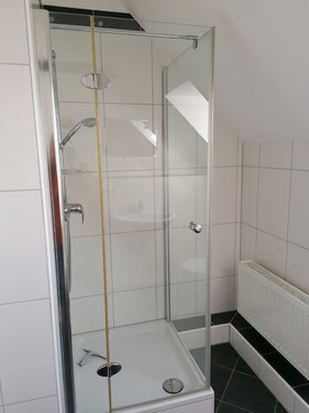 Duschbad obere Ebene - 