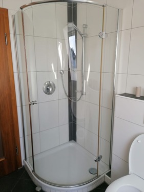 Dusche im Hauptbad - 