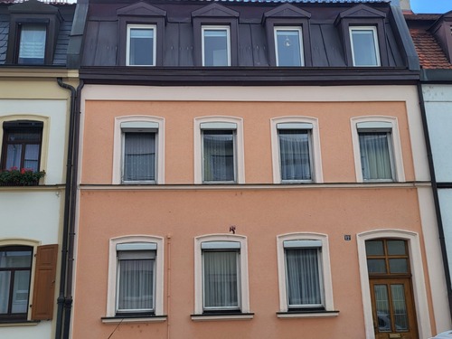 Vorderansicht Bild 2 - Reihenmittelhaus in Bamberg zu verkaufen.