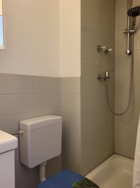 WC und Dusche - 