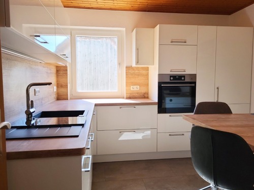 Moderne Küche im OG - 