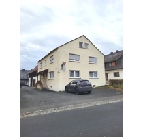 Wohnhaus mit ehemaliger Gastwirtschaft und Scheune in Leups bei Pegnitz zu verkaufen.