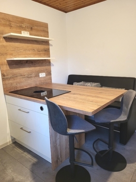 EBK OG Bild 3 - 7 Zimmer Zweifamilienhaus in Pegnitz