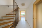 Flur EG - 5 Zimmer Reihenendhaus in Gröbenzell