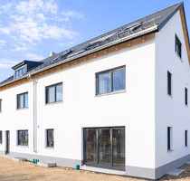 WINDISCH IMMOBILIEN - Erstbezug: Exklusive Gartenwohnung mit EBK und Südwestterrasse ab Frühjahr 26 - Olching