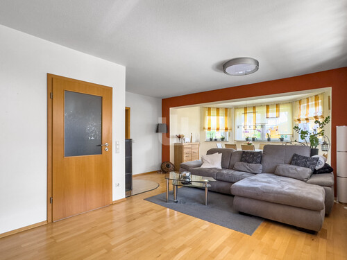 Wohnzimmer - 4.5 Zimmer Reihenendhaus zum Kaufen in Mammendorf