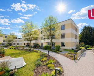 WINDISCH – Traumhafte 2-Zimmer-Wohnung mit großem Westbalkon – ideal für Singles – barrierefrei! - Fürstenfeldbruck