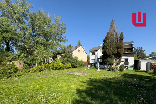 Grundstücksansicht - Attraktives Baugrundstück m. Altbestand & viel Potential in Gröbenzell-Nord! Bebaubar mit EFH DHH
