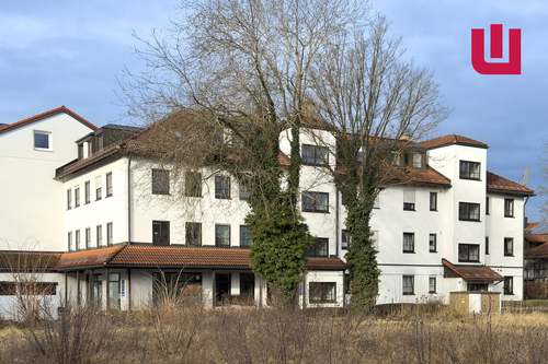 Außenansicht - WINDISCH IMMOBILIEN - Attraktive Praxis-, bzw. Büroflächen mit 4 Räumen im Herzen von Puchheim