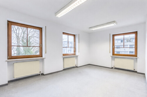 Büro 3 - 