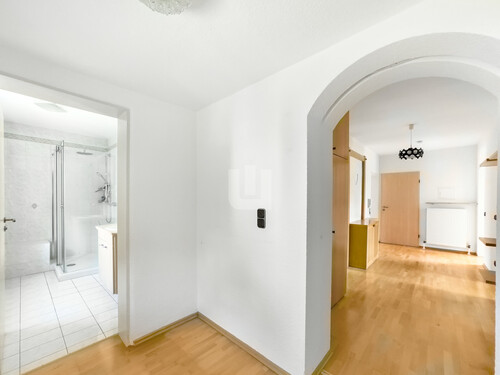 Diele EG - 5 Zimmer Einfamilienhaus zum Kaufen in Olching