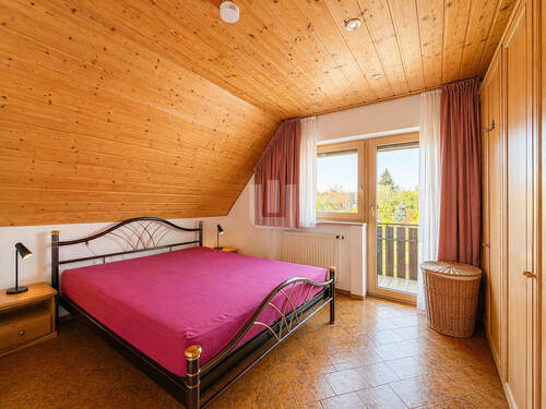 Schlafzimmer - Einfamilienhaus mit 112,00 m&sup2; in Fürstenfeldbruck zum Kaufen