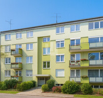WINDISCH IMMOBILIEN - Gemütliche 2,5-Zi. -Dachterrassenwohnung in gepflegtem MFH bezugsfrei! - Puchheim