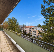 WINDISCH IMMOBILIEN - Gemütliche 2,5-Zi. - Dachterrassenwohnung in gepflegtem MFH bezugsfrei! - Puchheim
