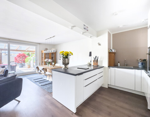 Küche - 4 Zimmer Reihenendhaus in Eichenau