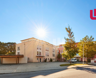 WINDISCH IMMOBILIEN - Freistehende, moderne 2-Zi.-Wohnung in der Seniorenresidenz von Emmering