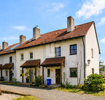 WINDISCH IMMOBILIEN - Renovierungsbedürftiges REH ideal für Familien in verkehrsberuhigter Straße - Olching