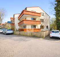 WINDISCH - frisch renovierte 3-Zi.-Whg. in ruhiger Lage - ideal für Singles oder Paare - bezugsfrei - Gröbenzell