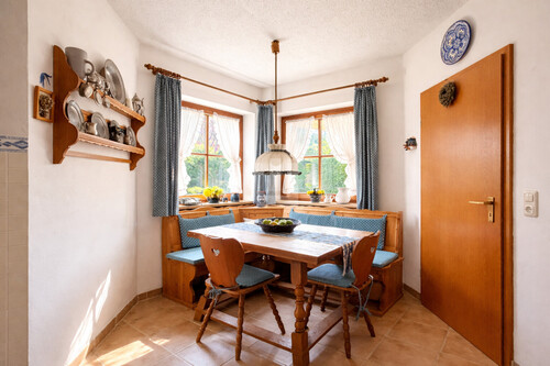 Küche mit Essbereich - 3 Zimmer Erdgeschoßwohnung in Gilching