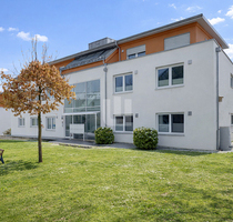WINDISCH - Moderne 2-Zi.- Gartenwohnung mit EBK und TG-Stellplatz zentral in Dachau - bezugsfrei!