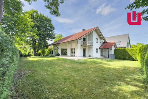 Gartenansicht - WINDISCH IMMOBILIEN - Traumhaftes EFH auf großem Grundstück in Bestlage von Gröbenzell