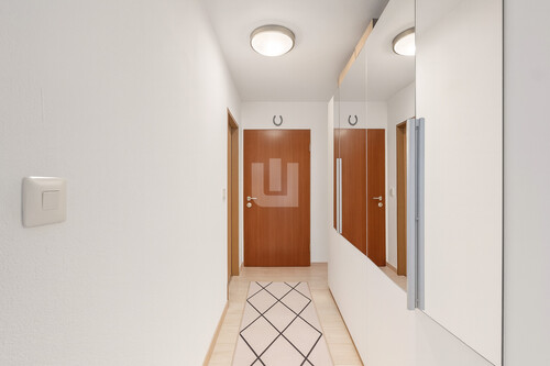 Diele - 1 Zimmer Etagenwohnung zum Kaufen in Fürstenfeldbruck / Buchenau