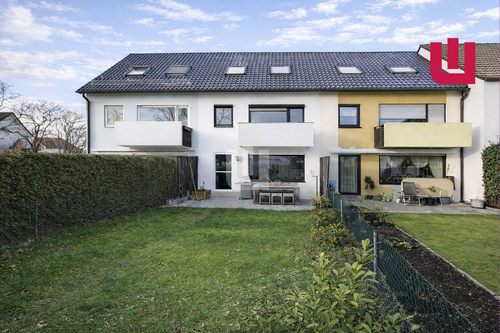 Gartenansicht - WINDISCH IMMOBILIEN - Renoviertes Reihenmittelhaus in Ortsrandlage von Puchheim