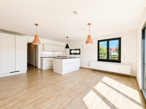 Wohn-/Essbereich - 6 Zimmer Etagenwohnung zum Kaufen in Gauting