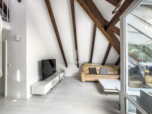 Wohnzimmer - 3.5 Zimmer Dachgeschoßwohnung in Gröbenzell