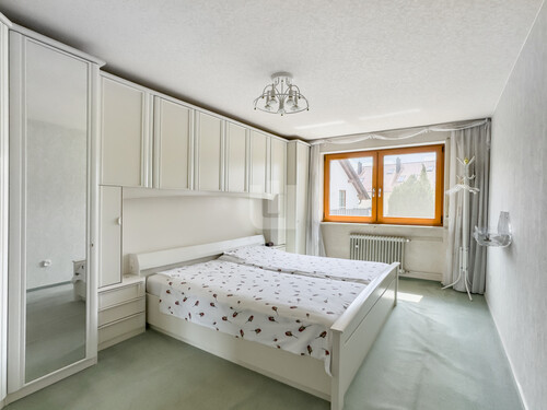 Schlafzimmer - Reihenmittelhaus mit 143,00 m² in Olching zum Kaufen