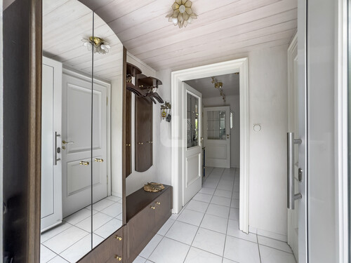 Flur - 5 Zimmer Reihenmittelhaus zum Kaufen in Olching