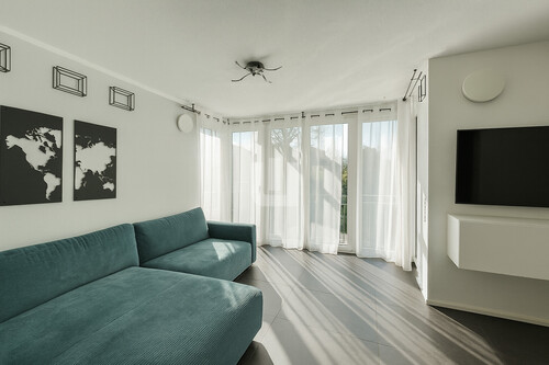 Wohnzimmer - 5 Zimmer Doppelhaushälfte in Eichenau