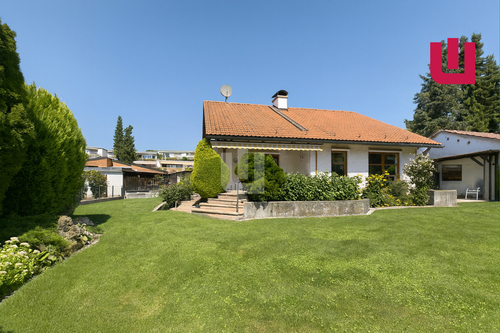 Gartenansicht - WINDISCH IMMOBILIEN - Top gepflegtes Einfamilienhaus in begehrter Lage von Karlsfeld