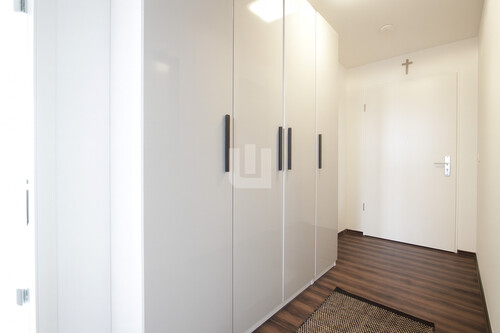 Flur - 2 Zimmer Etagenwohnung zur Miete in Erding