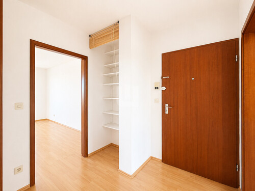 Flur - 1 Zimmer Etagenwohnung zum Kaufen in Puchheim