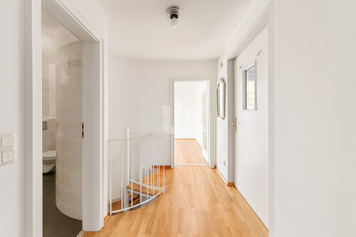 Flur - 2 Zimmer Erdgeschoßwohnung zur Miete in Gröbenzell