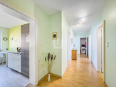 Flur - 3 Zimmer Etagenwohnung zum Kaufen in Germering