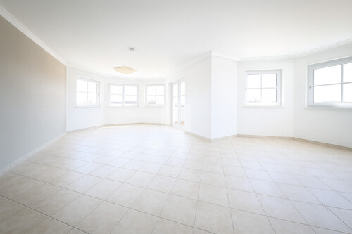 Wohnzimmer - Etagenwohnung mit 133,00 m² in Olching zur Miete