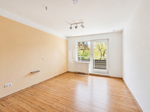 Elternschlafzimmer mit Balkonzugang - 