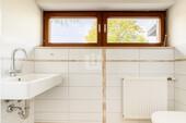 Gäste WC - 4 Zimmer Doppelhaushälfte in Gröbenzell