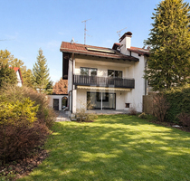 WINDISCH IMMOBILIEN - Große DHH mit eingewachsenem Garten und Einliegerwohnung in Gröbenzell-Nord