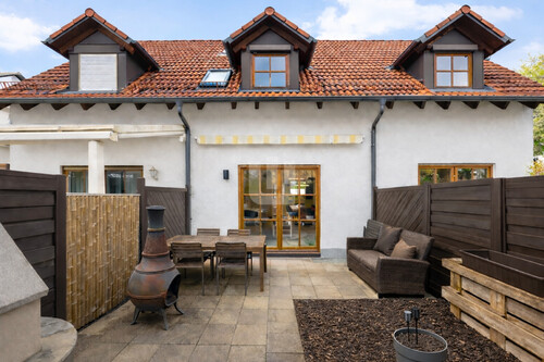 Außenansicht - WINDISCH - Charmantes Reihenhaus mit sonnigem Südgarten in ruhiger Lage - bezugsfrei ab 01.06.2026!