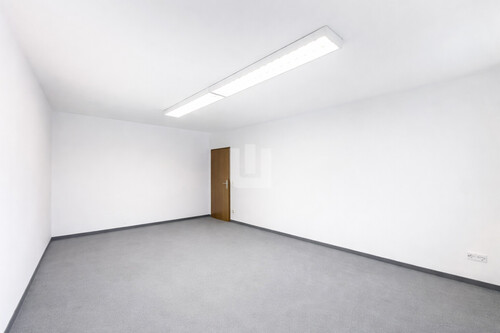 Büro 1 - 