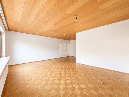 Wohn-/Esszimmer - Reihenmittelhaus mit 114,25 m&sup2; in Oberschleißheim zum Kaufen